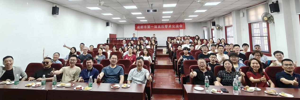 封面运动会.jpg